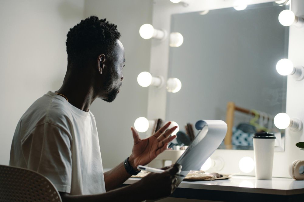 How to Turn Content Creation Into a Full-Time Career